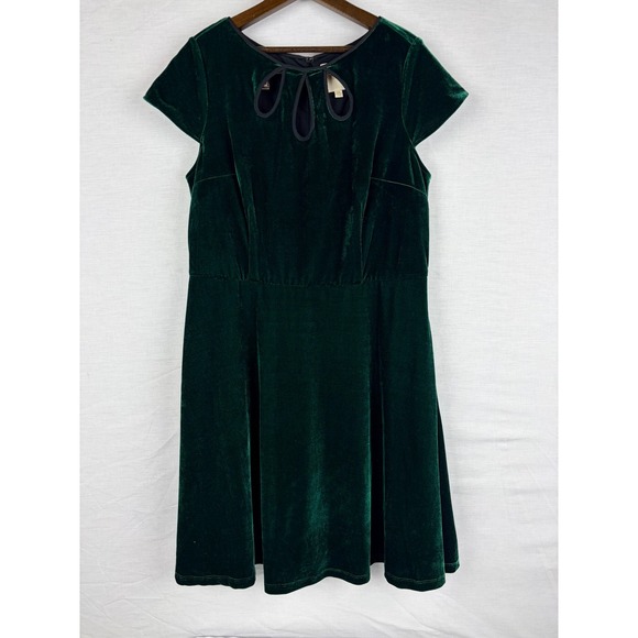 ModCloth Green Velvet Cutout Fit and Flare Dress Emerald Short Sleeve 1X